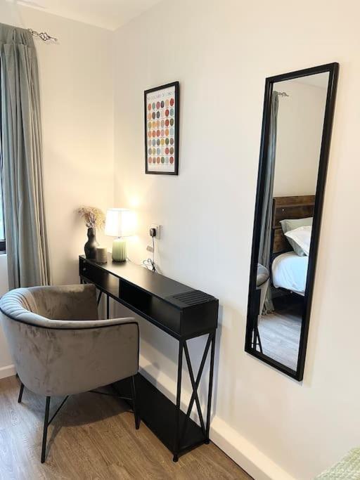 Gorgeous Flat 10 Min Walk To Stadium Free Parking London Exterior foto