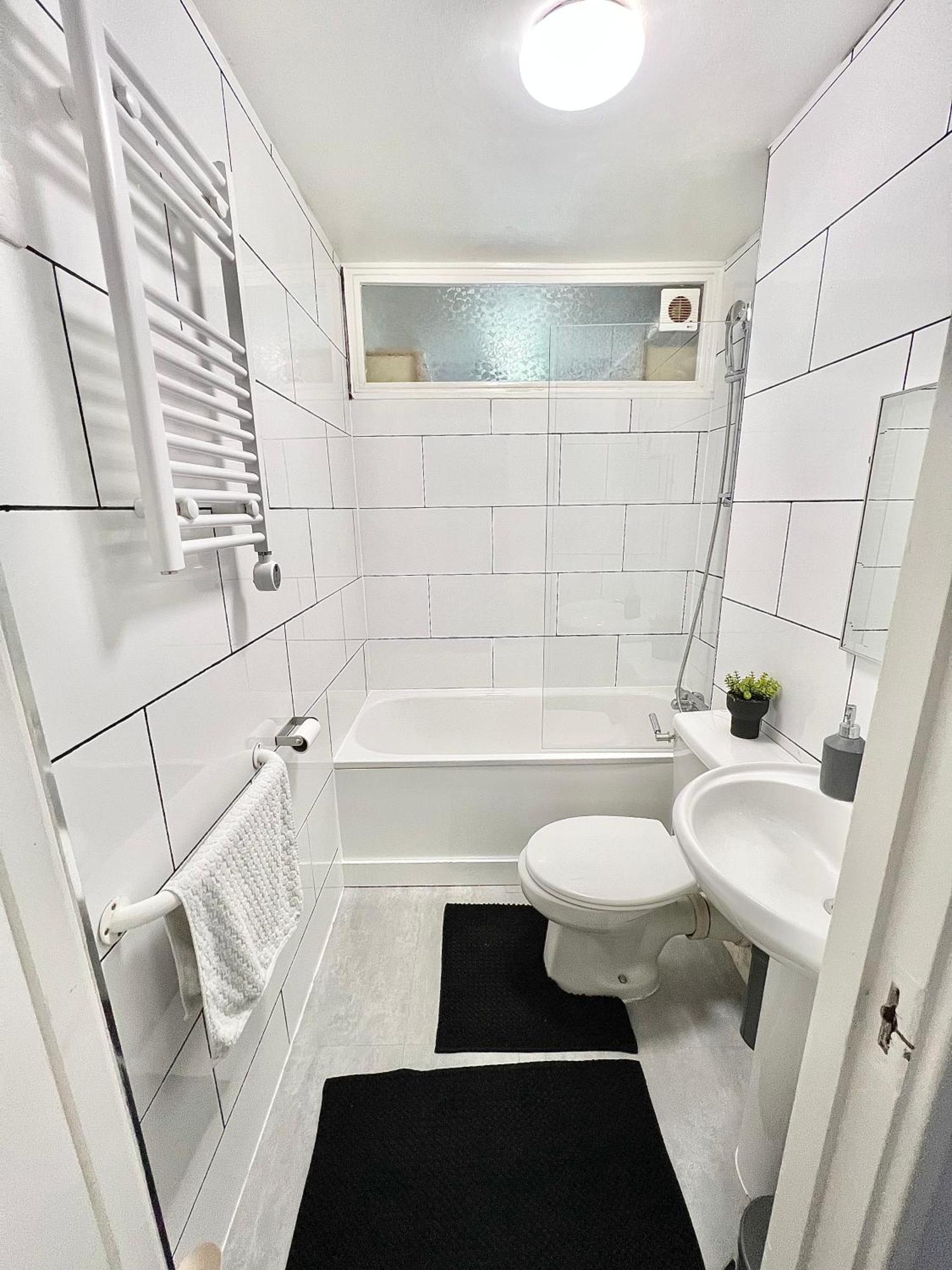 Gorgeous Flat 10 Min Walk To Stadium Free Parking London Exterior foto